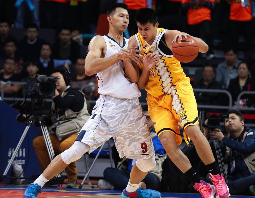 CLG力克BLG，Vetheo一己之力扛起全队