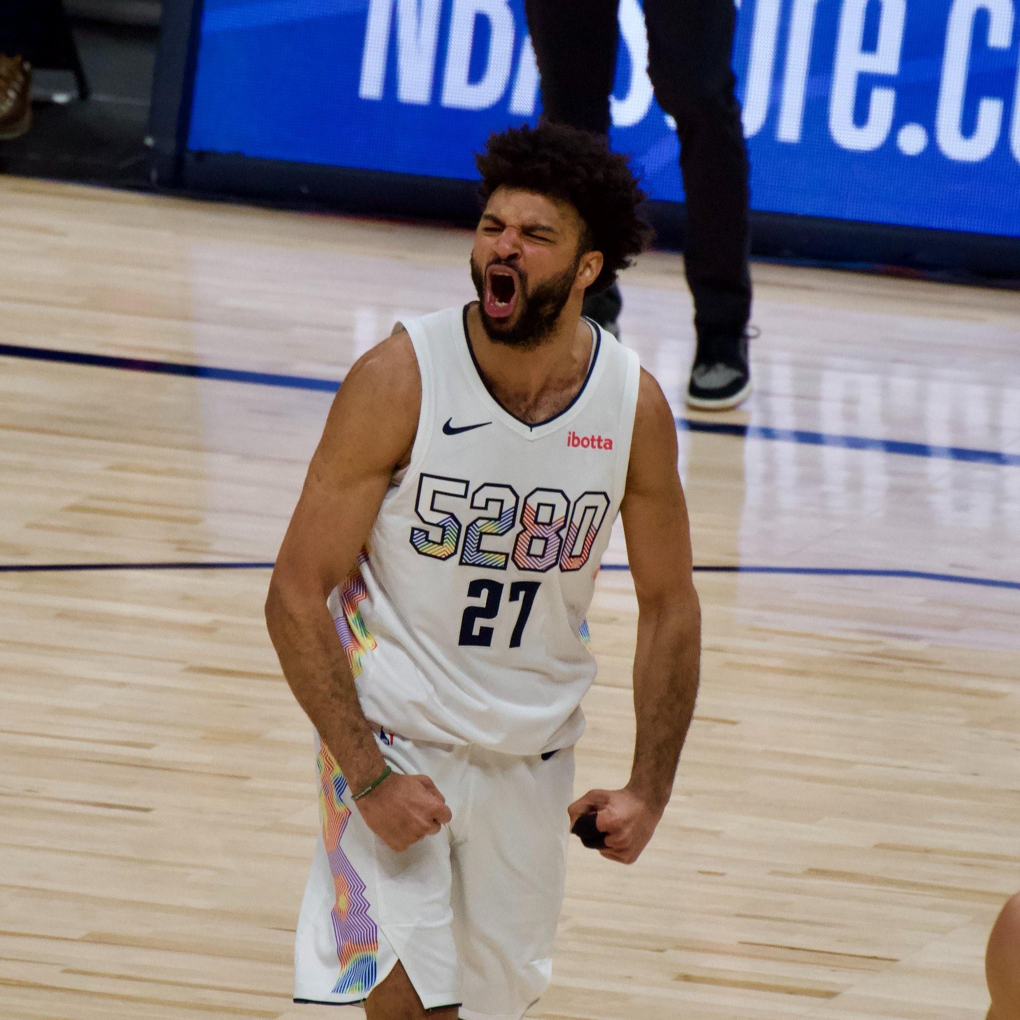 包含世界网球队爆冷西班牙网球队，穆雷关键制胜的词条