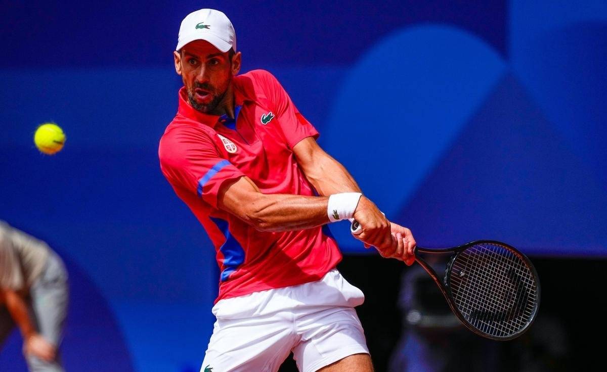 包含世界网球队爆冷西班牙网球队，穆雷关键制胜的词条