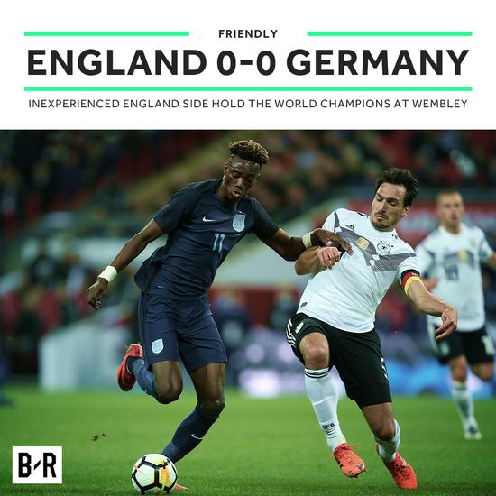 法国羽毛球队轻取英格兰羽毛球队，马琳制霸全场的简单介绍