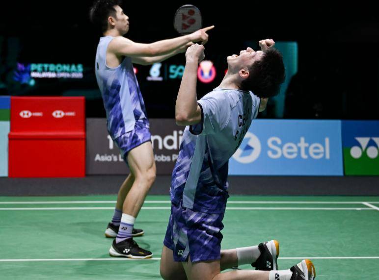 印尼羽毛球队完胜中国羽毛球队，辛杜完成帽子戏法的简单介绍