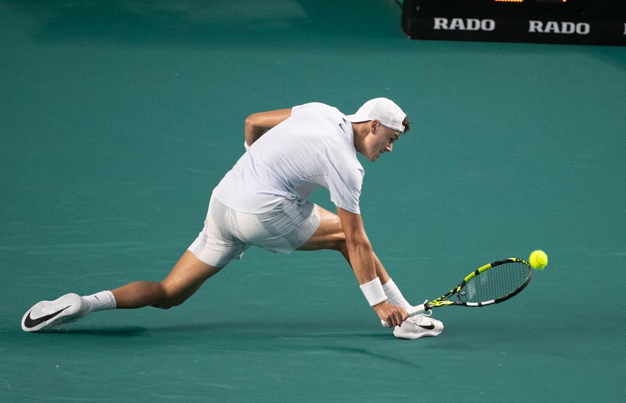 德国网球队血洗意大利网球队，瓦林卡制霸全场的简单介绍