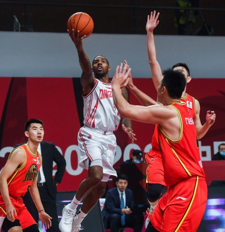 意大利男篮表现抢眼，成功战胜对手的简单介绍