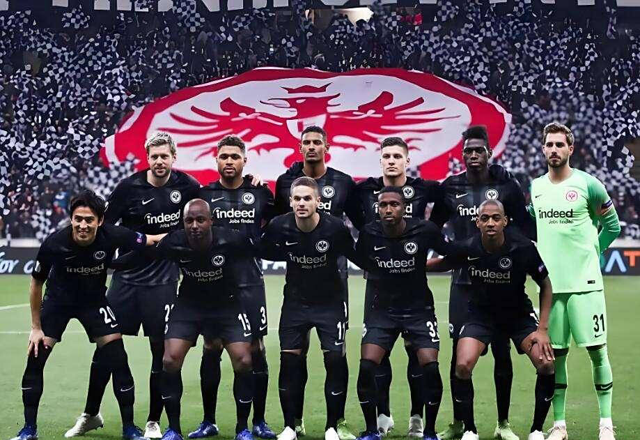 柏林联队员发挥出色，帮助球队取得胜利的简单介绍