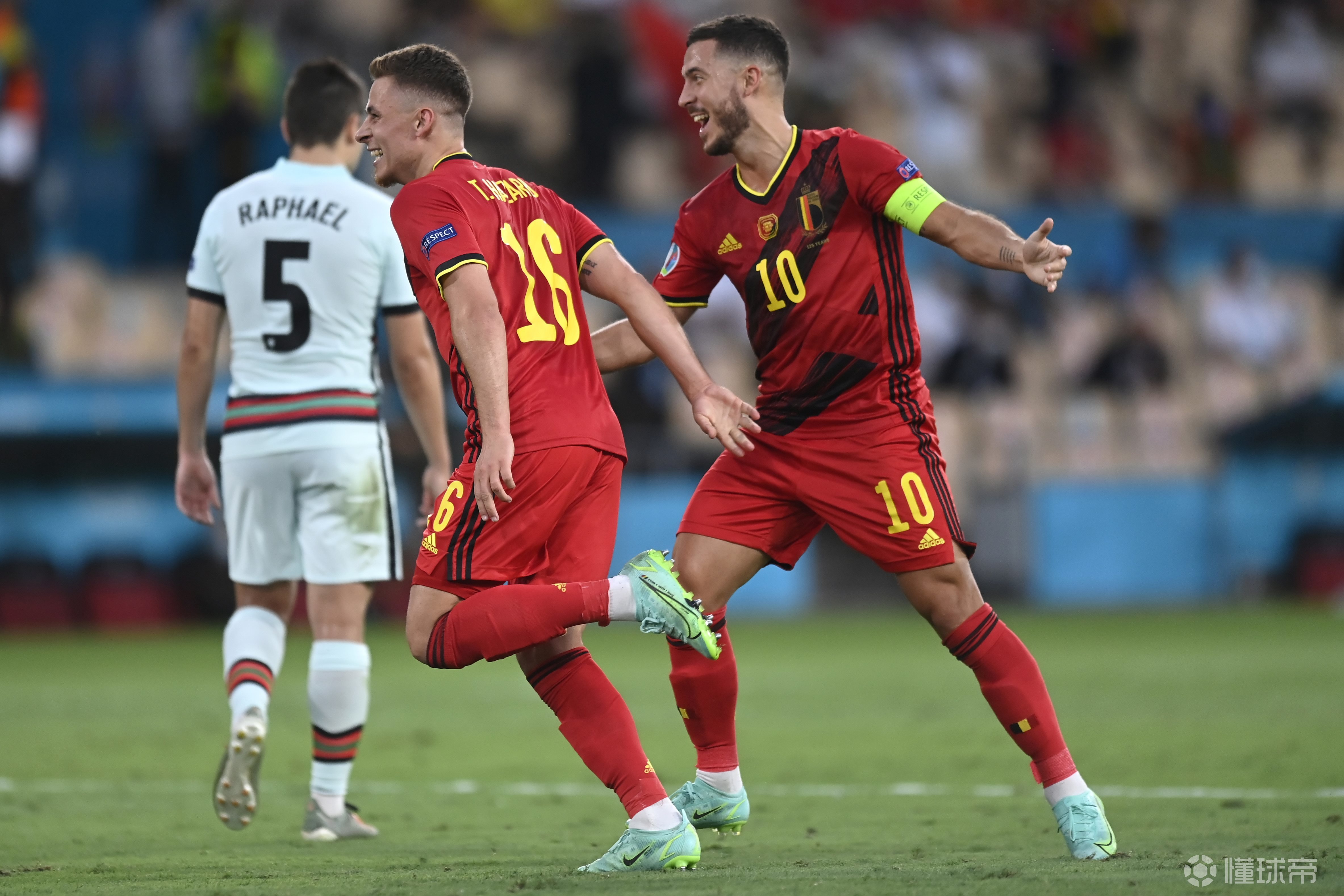 巴拉多利德憾平格拉纳达，保持不败的简单介绍