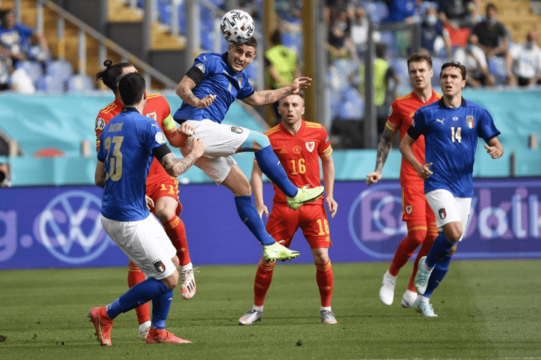 阿拉贝斯克零封对手，力保不败