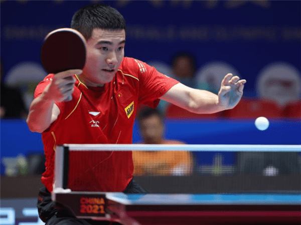 包含阿尔梅里亚强势逆转，逼平强敌展现实力的词条