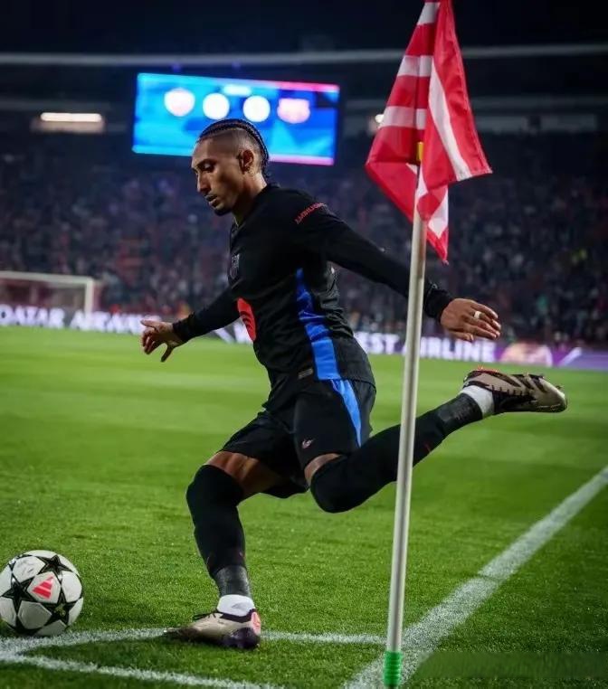 巴萨客场胜利，全队出色表现的简单介绍