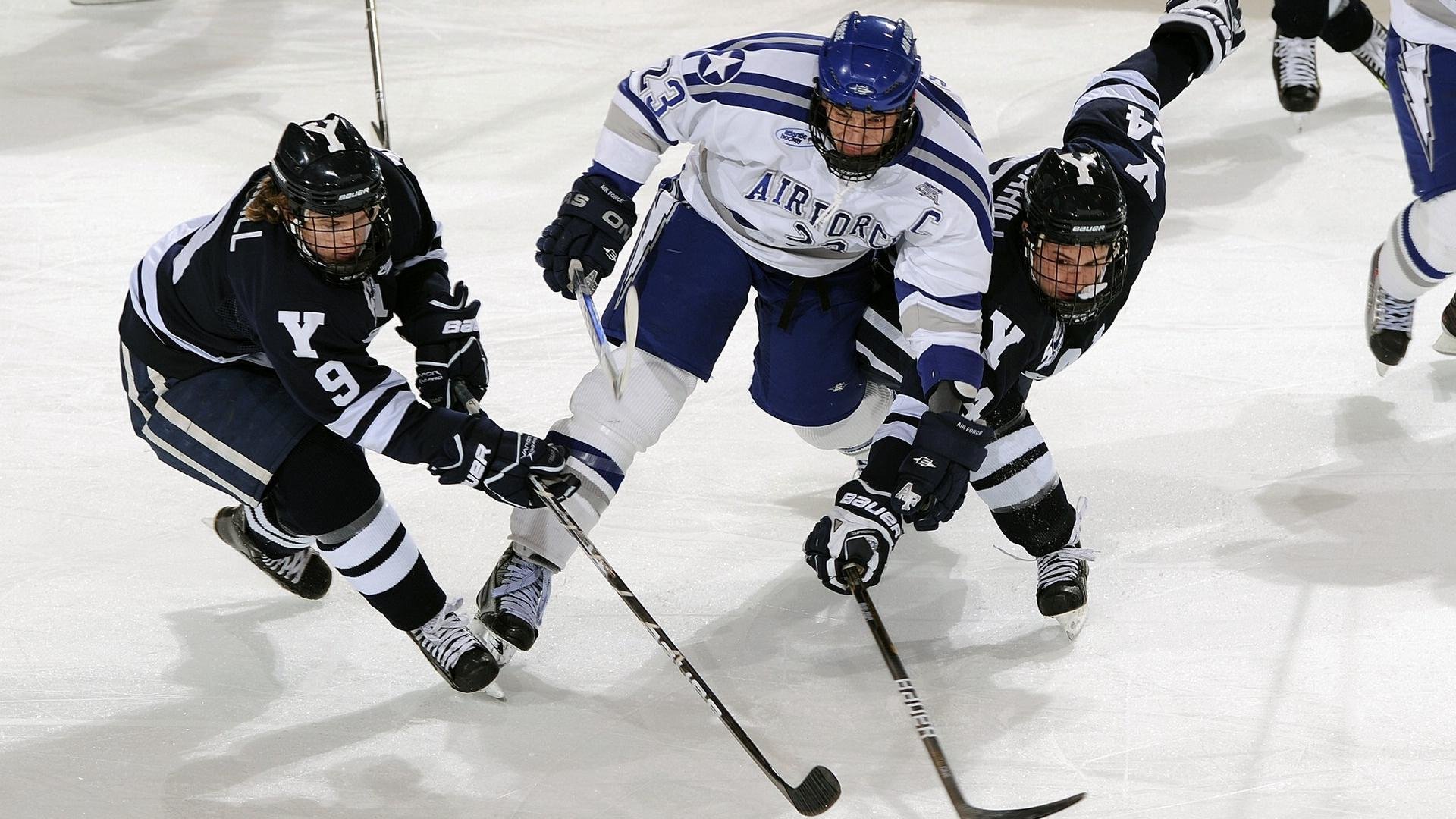 冰与火之歌，美加墨世界杯焦点战，步行者末节寒流席卷勇士烈焰