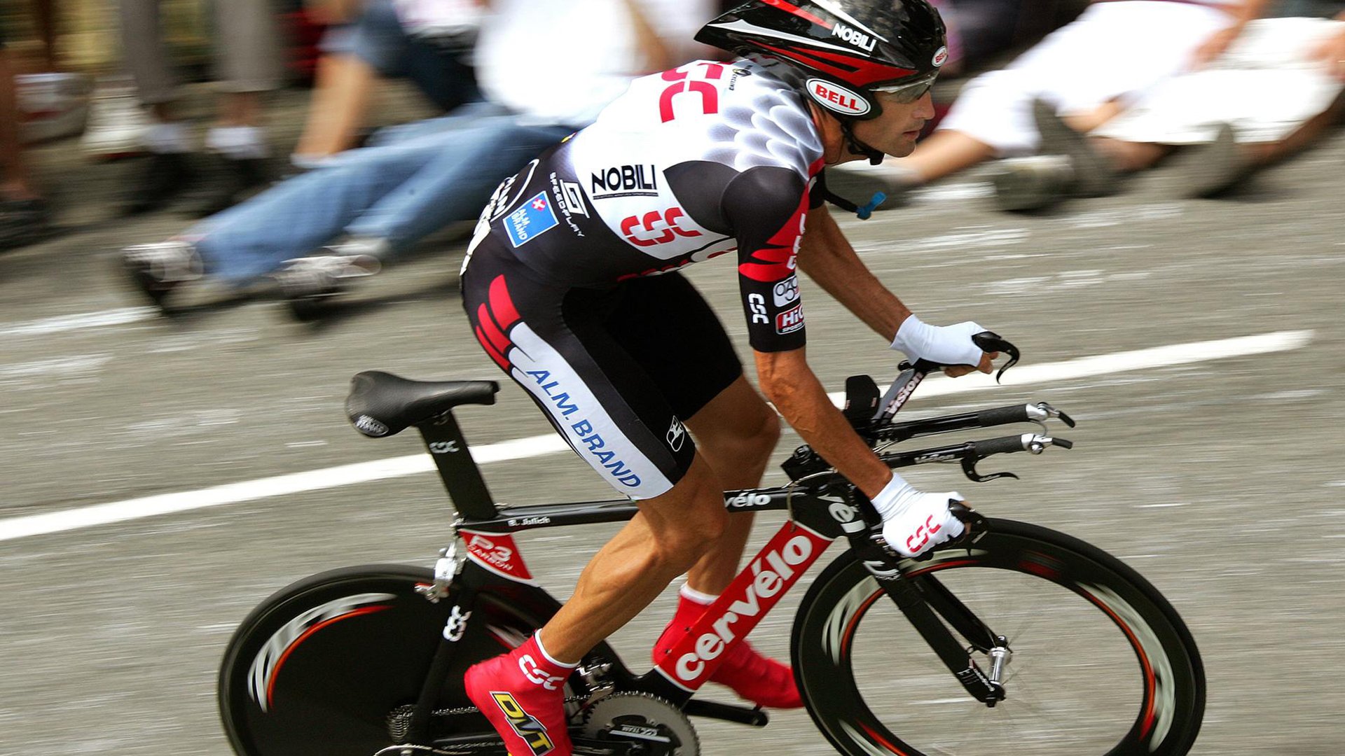 格纳布里一锤定音，比利时战术压制玻利维亚取关键胜利